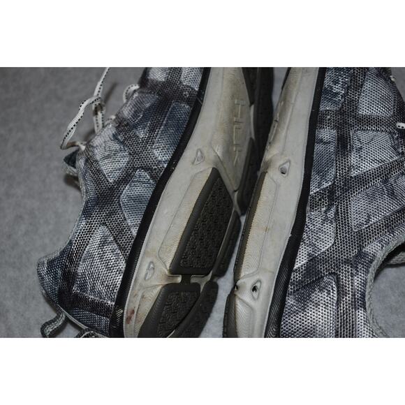 HUK Attack Performance Fishing Water Shoes Sneakers Mens Size US 12 Gray Camo - Picture 6 of 9
